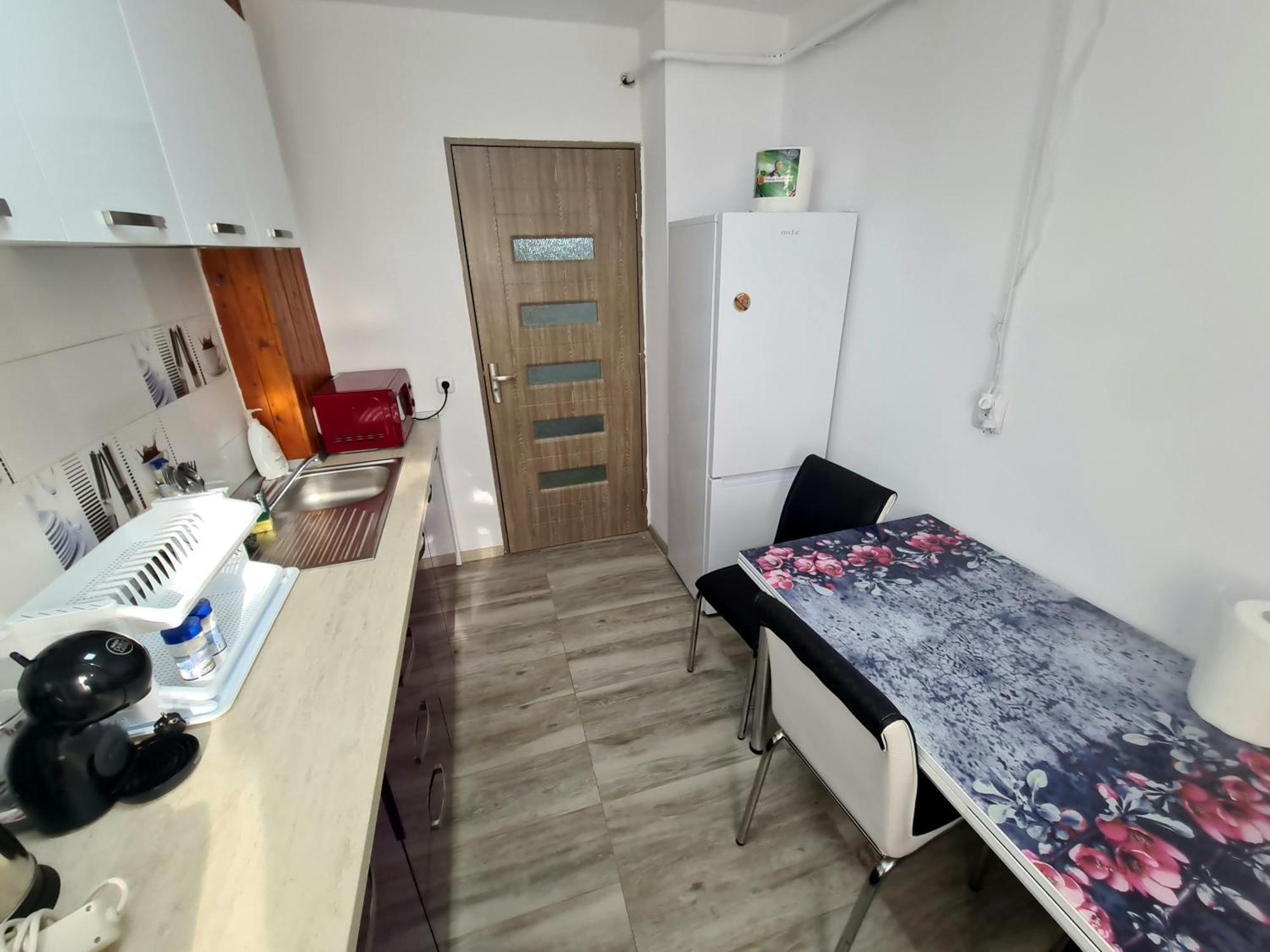Apartament 2 Camere Etaj 4 Din 4 Craiova Exterior photo