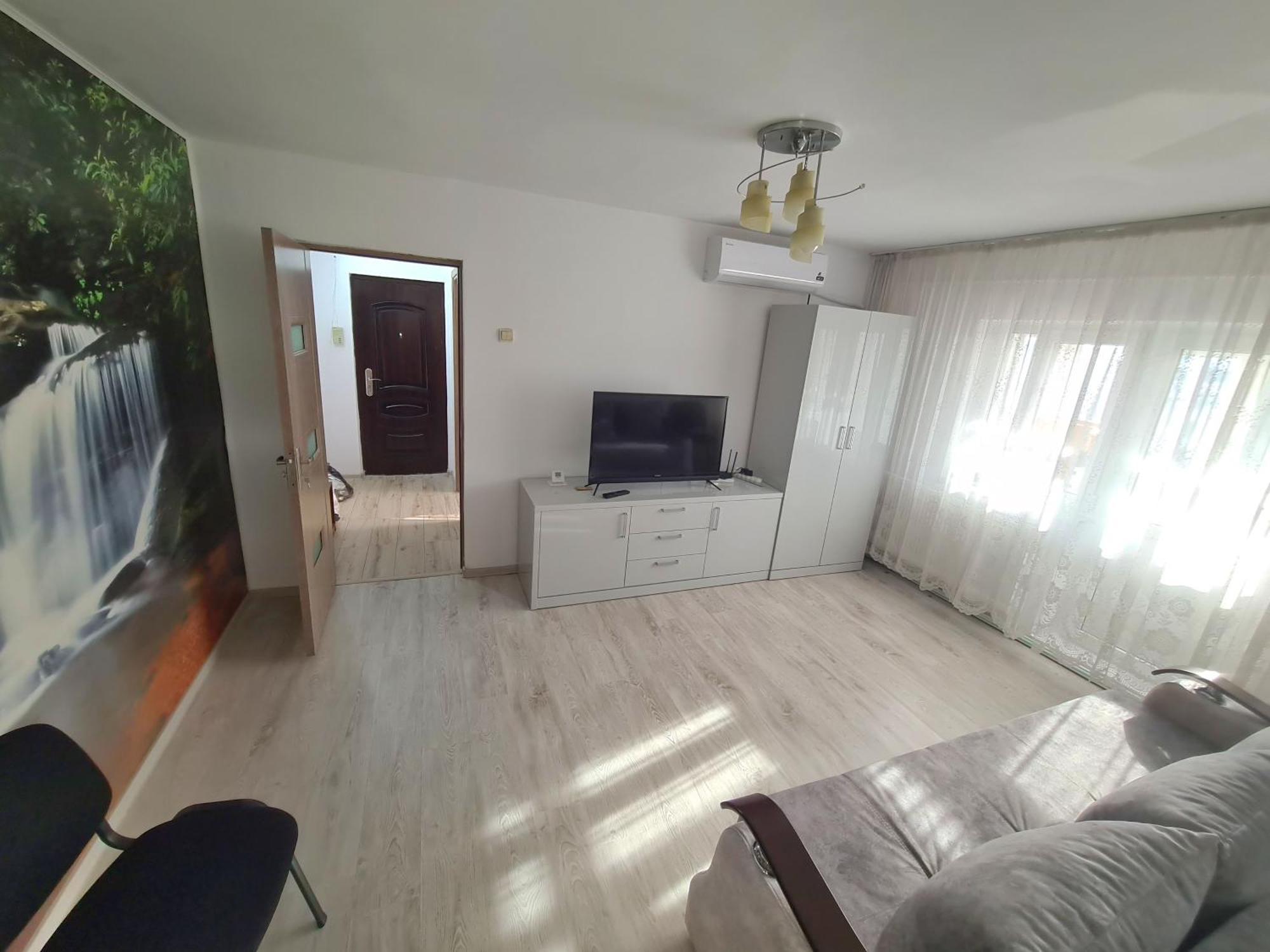 Apartament 2 Camere Etaj 4 Din 4 Craiova Exterior photo